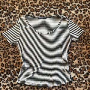 Brandy Melville Black and White Striped Tee stripes